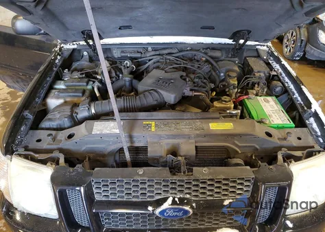 2004 Ford Explorer Sport Trac from USA, damaged, VIN 1FMZU77K84UB22983